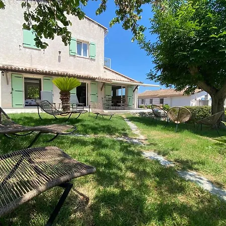 06ak3 - Private 1 Cap Marina *